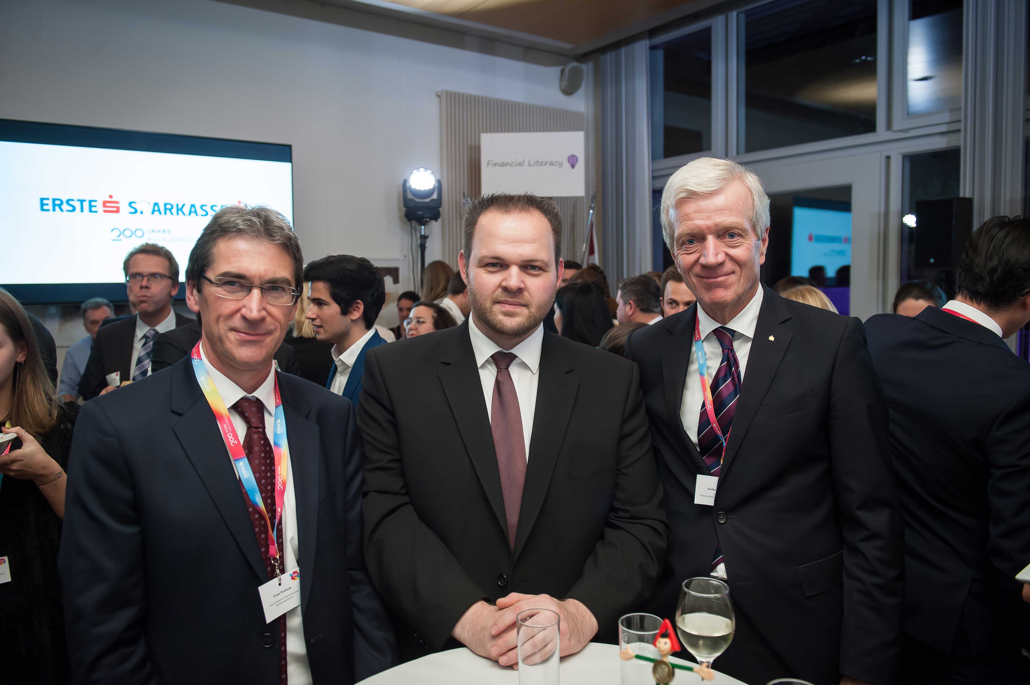 Der Osterreichische Sparkassenverband Sparkasse Verband Osterreich